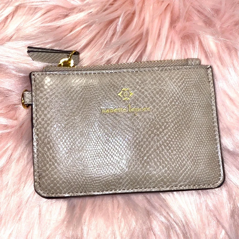 Wallet - Picture 2 of 3